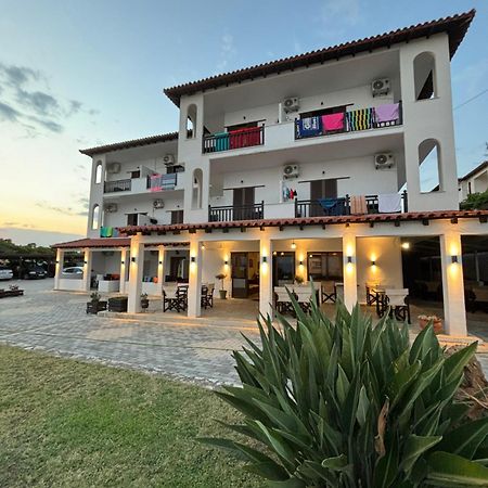 Hotel Avra Ouranoupoli Exterior foto